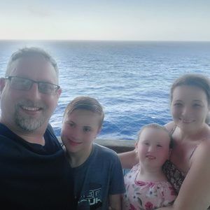 Meet your Posher, Heidi